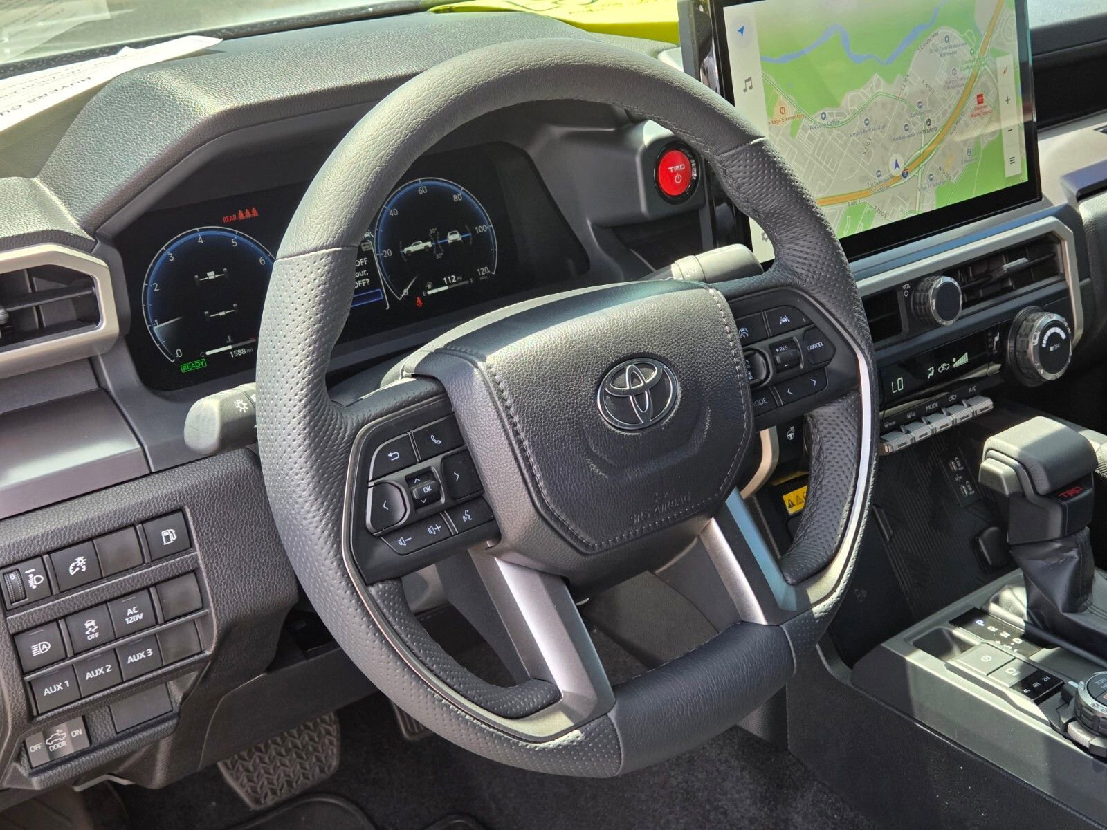 Used 2025 Toyota Tacoma TRD Off-Road w/ TRD Off Road Upgrade Package AWD/4WD image 10