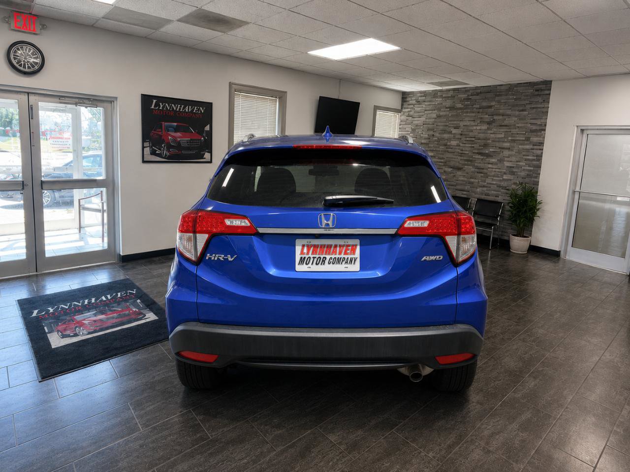 Used 2021 Honda HR-V EX image 16
