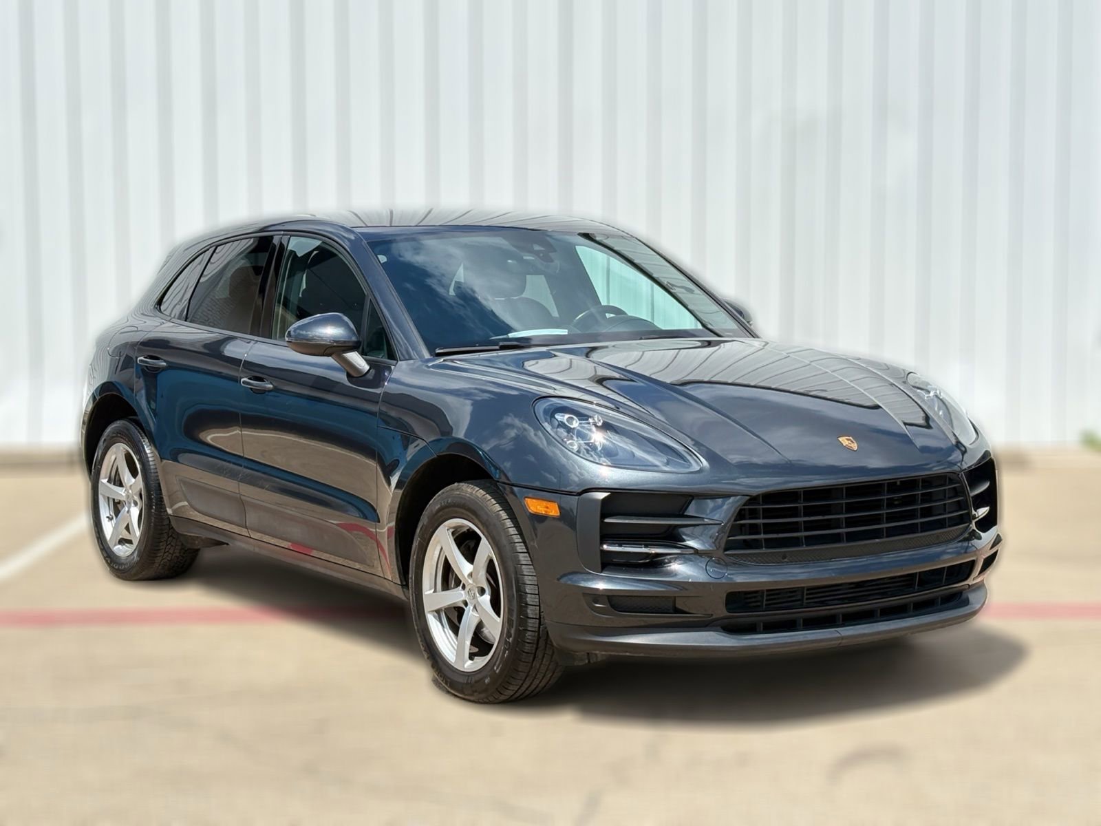 Used 2020 Porsche Macan image 5