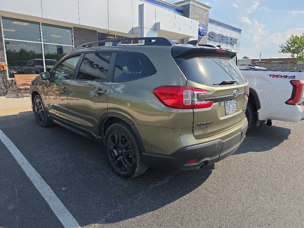 Used 2023 Subaru Ascent Onyx Edition Limited AWD/4WD image 2