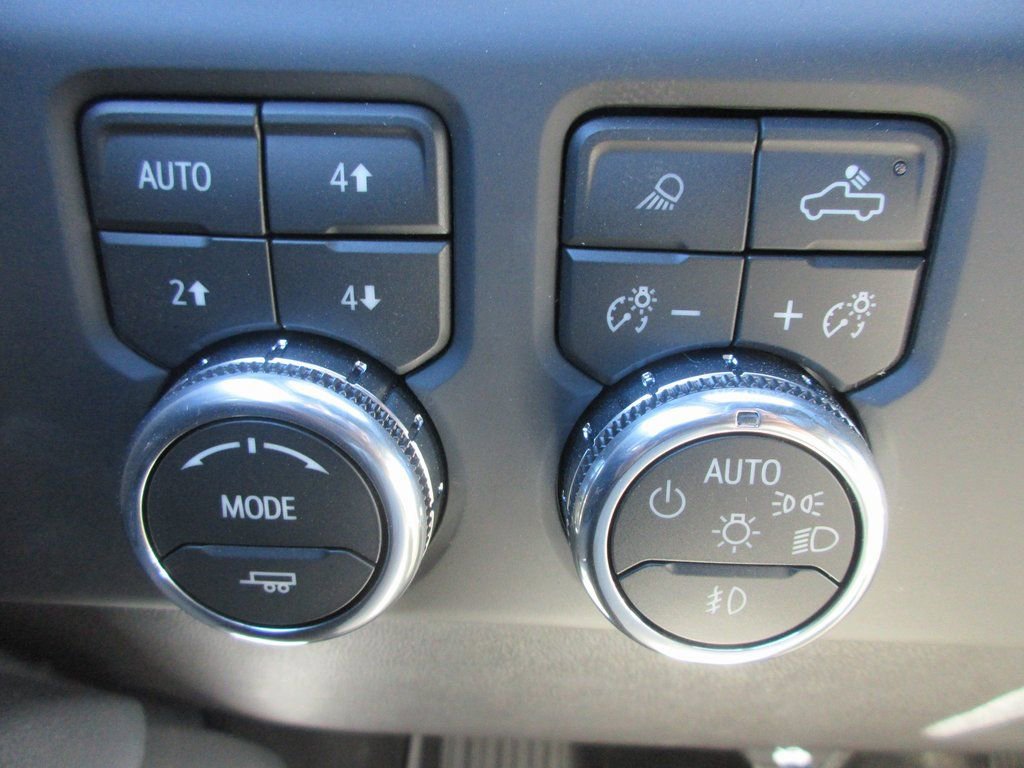 New 2026 GMC Sierra 1500 AT4 w/ AT4 Premium Package image 18