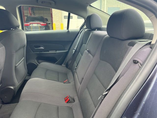 Used 2014 Chevrolet Cruze LT image 17