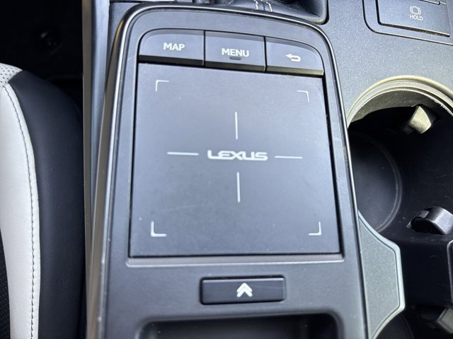 Used 2022 Lexus IS 350 F Sport image 40