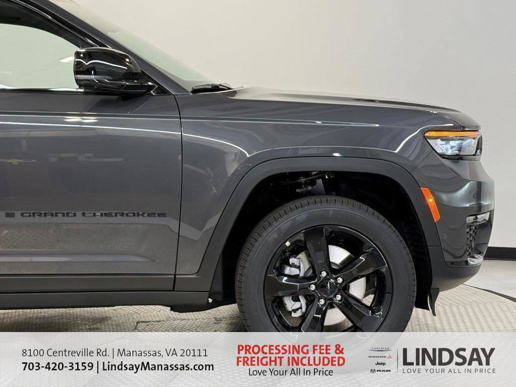 New 2025 Jeep Grand Cherokee L Limited w/ Luxury Tech Group II image 3