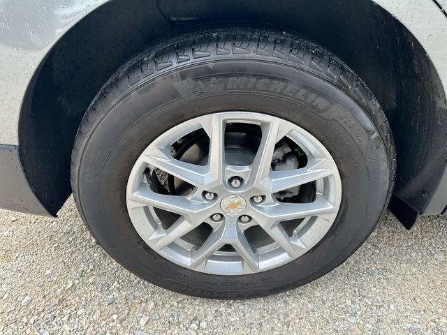 Used 2024 Chevrolet Equinox LT w/ LPO, Floor Liner Package FWD image 49