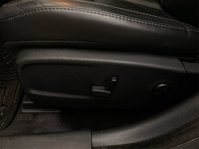 Used 2017 Dodge Charger SXT w/ AWD Plus Group image 24