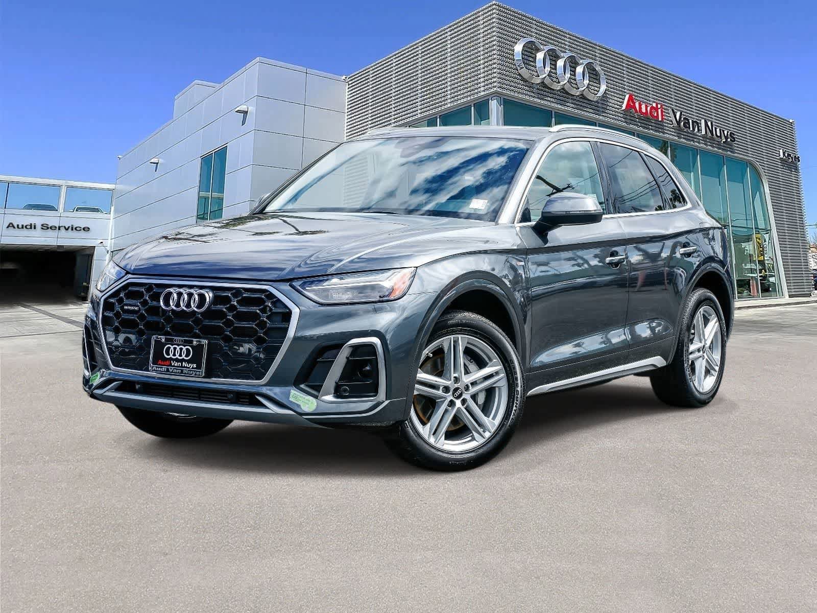 Used 2023 Audi Q5 e Premium w/ Convenience Package