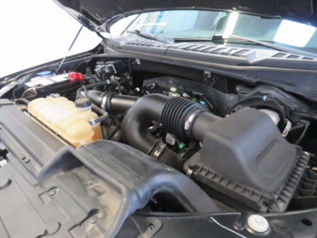 Used 2019 Ford F150 XLT w/ XTR Package image 32