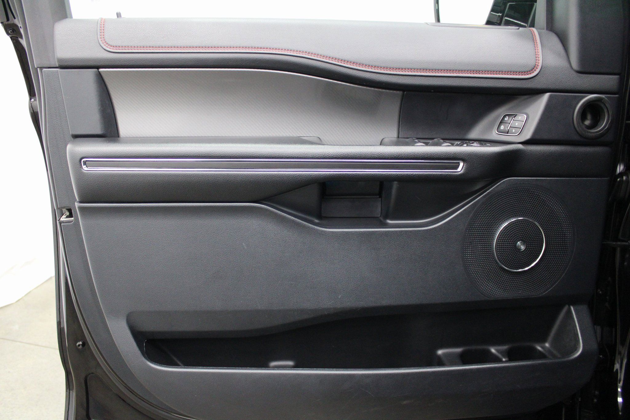 Used 2021 Ford Expedition Max Limited w/ Equipment Group 303A image 11