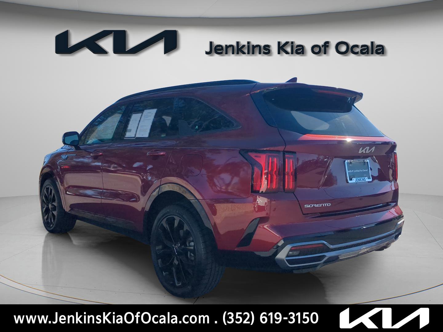 Certified 2023 Kia Sorento SX image 5