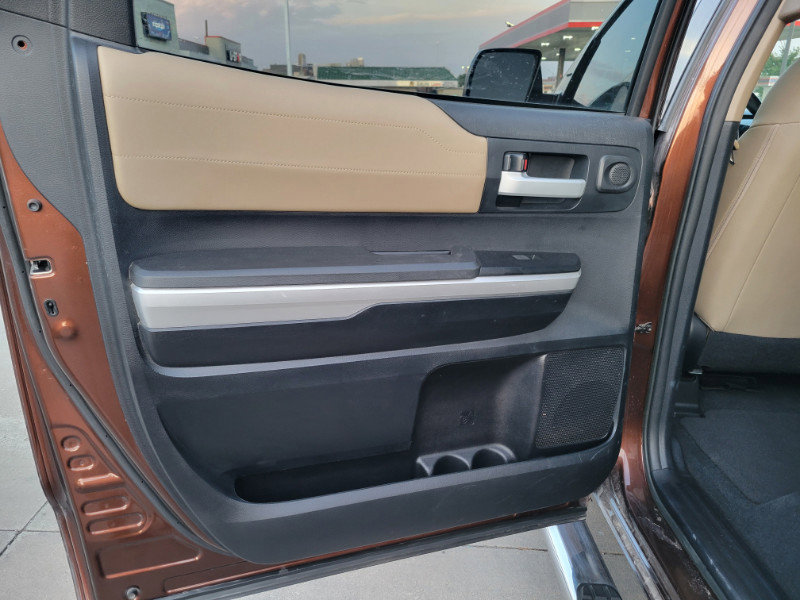 Used 2014 Toyota Tundra Limited AWD/4WD image 15
