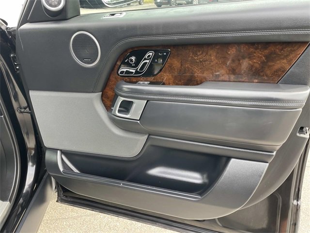 Used 2022 Land Rover Range Rover Westminster Edition image 33