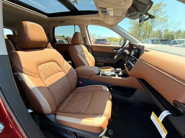 New 2026 Nissan Pathfinder Platinum w/ Cargo Package AWD/4WD image 20