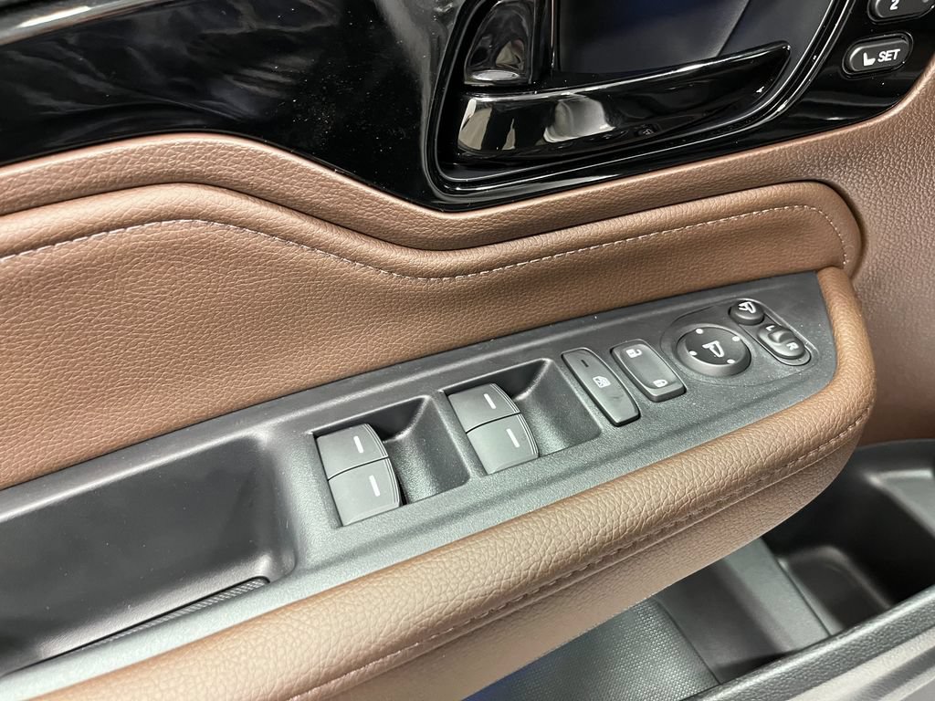 New 2027 Honda Odyssey Elite image 13