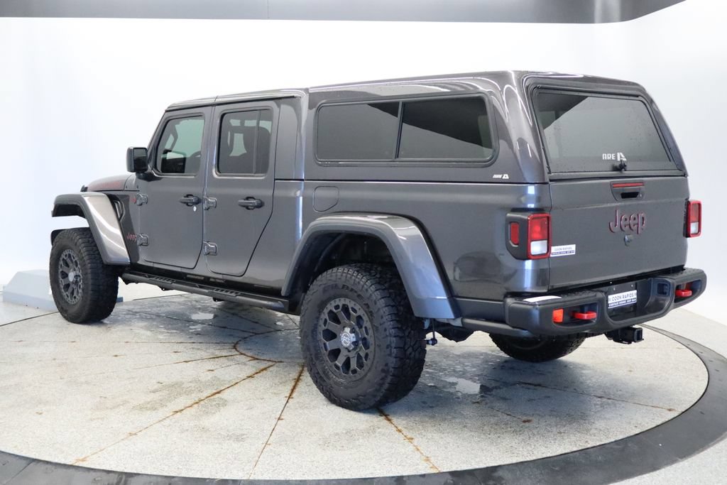 Used 2023 Jeep Gladiator Rubicon w/ Cold Weather Group AWD/4WD image 3