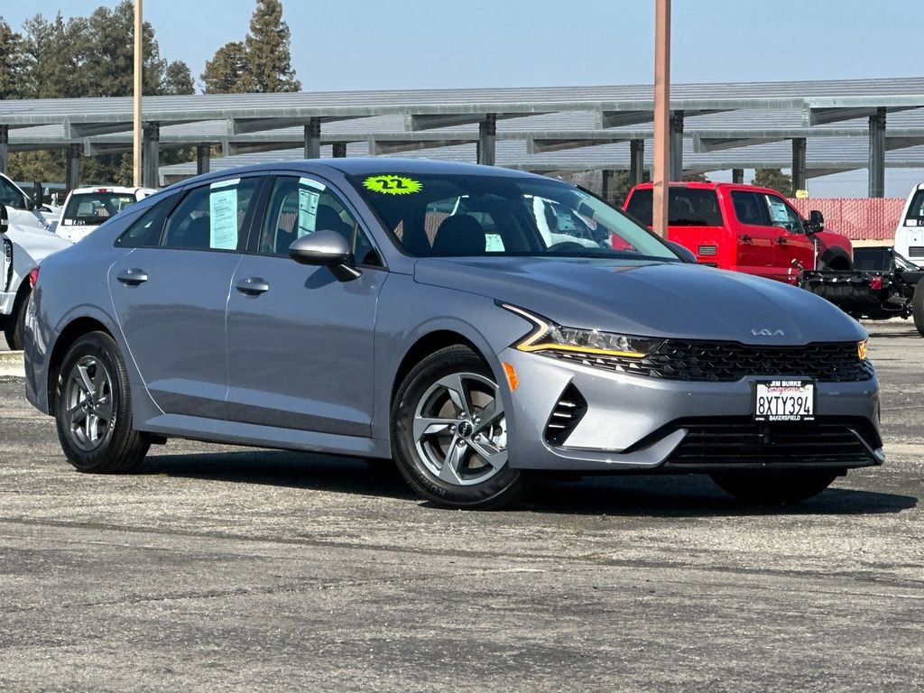 Used 2022 Kia K5 LX FWD image 1
