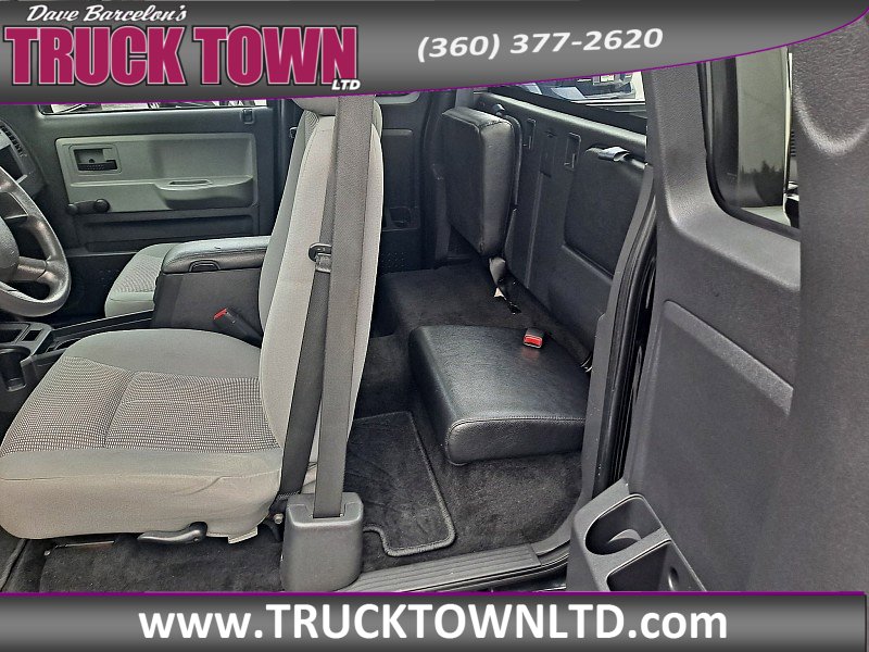 Used 2011 Dodge Dakota ST image 10
