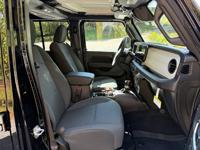 New 2026 Jeep Wrangler Unlimited Sport image 20