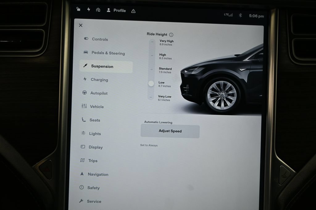 Used 2016 Tesla Model X 75D AWD/4WD image 27
