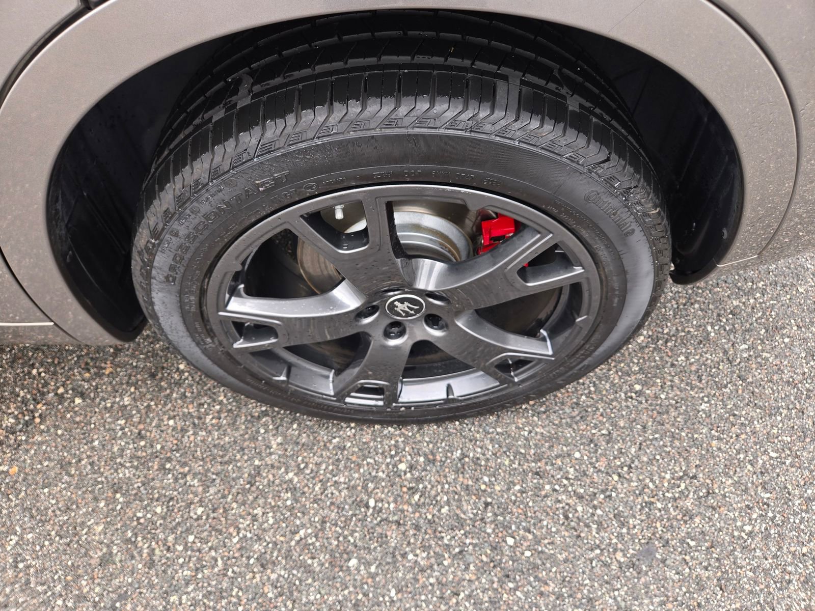 Used 2019 Maserati Levante GranSport image 14