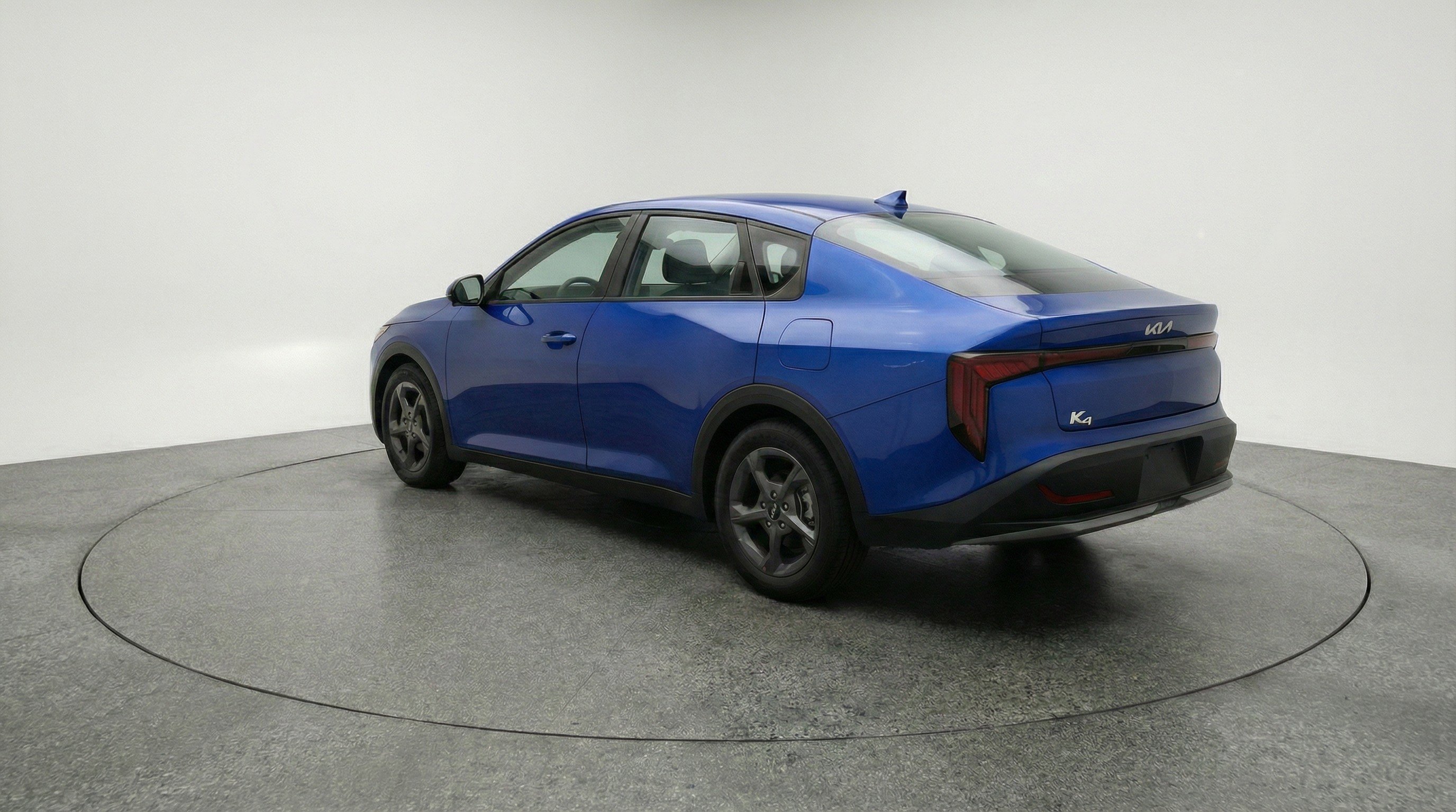 Used 2025 Kia K4 LXS image 6