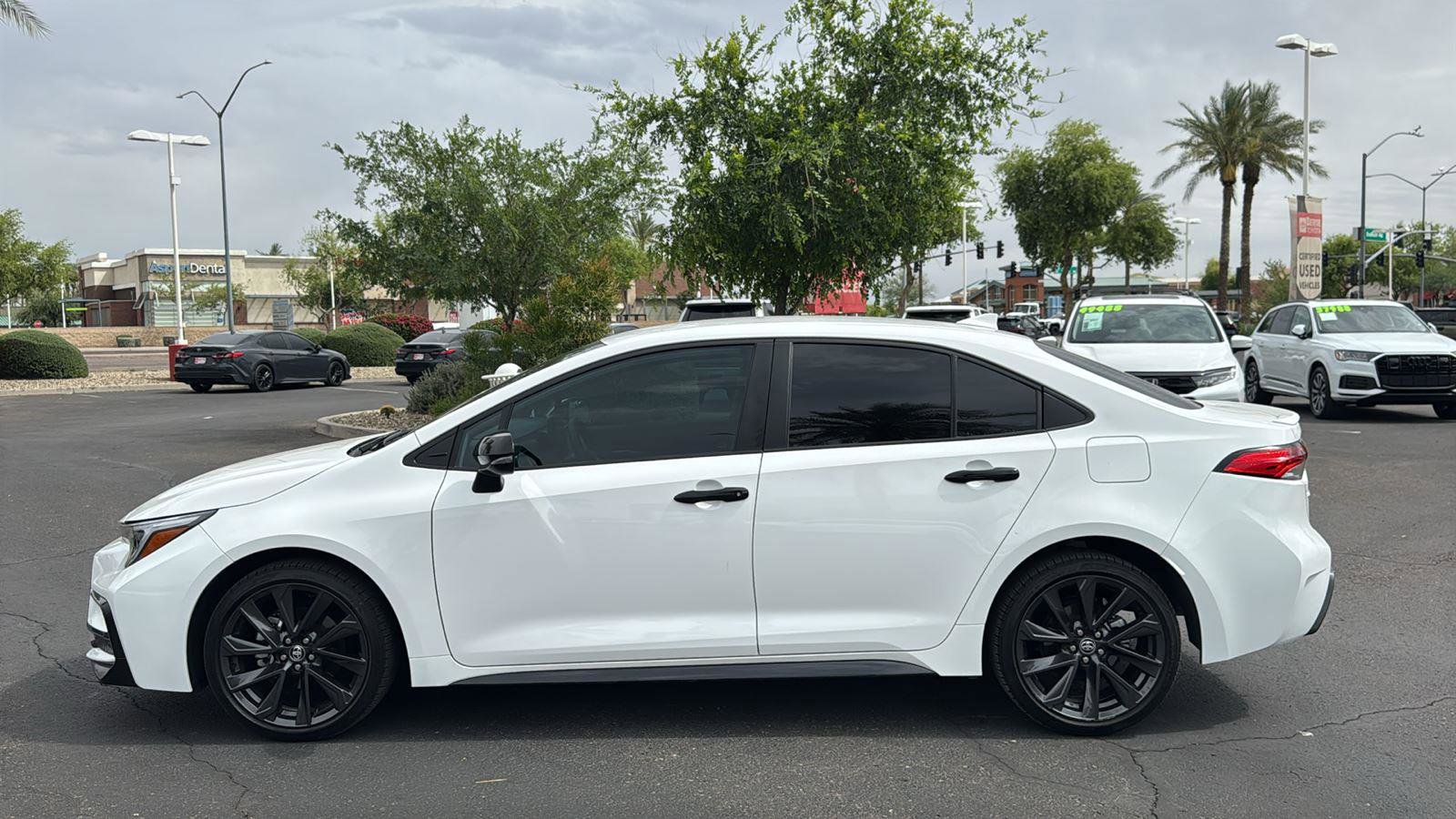 Used 2025 Toyota Corolla SE image 4