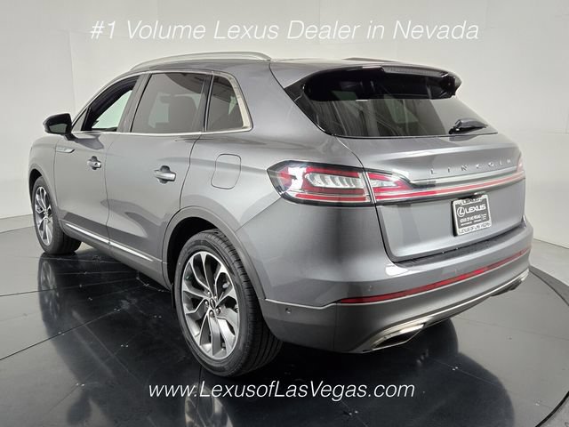 Used 2023 Lincoln Nautilus Reserve FWD image 4