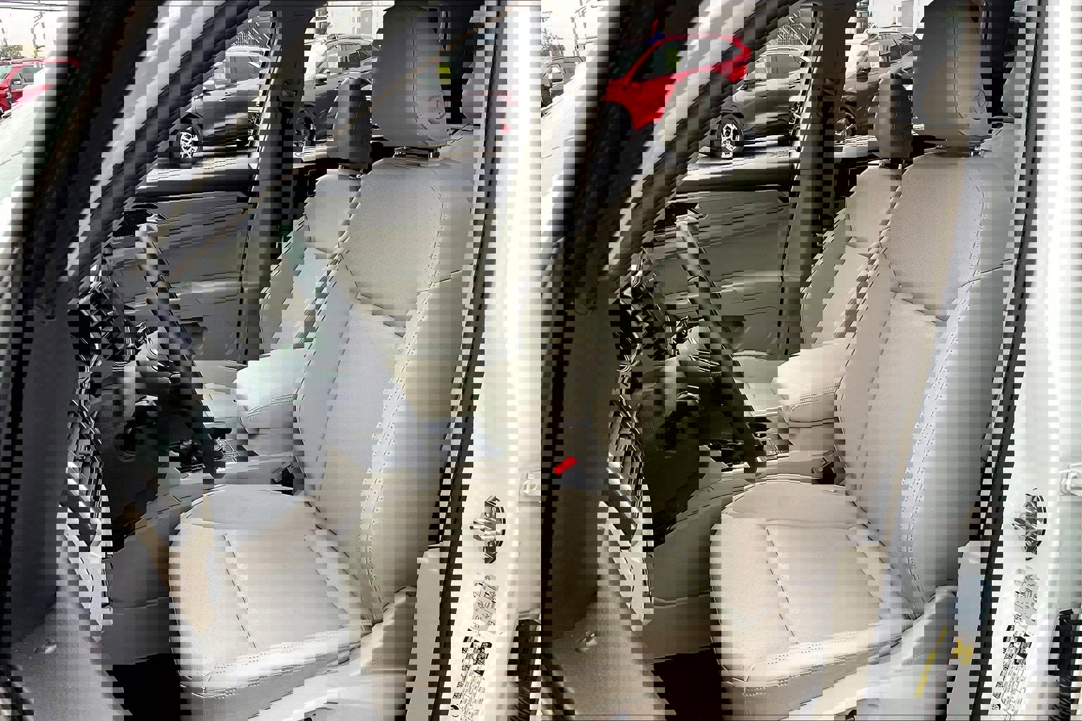 Used 2018 Volkswagen Atlas SE image 23