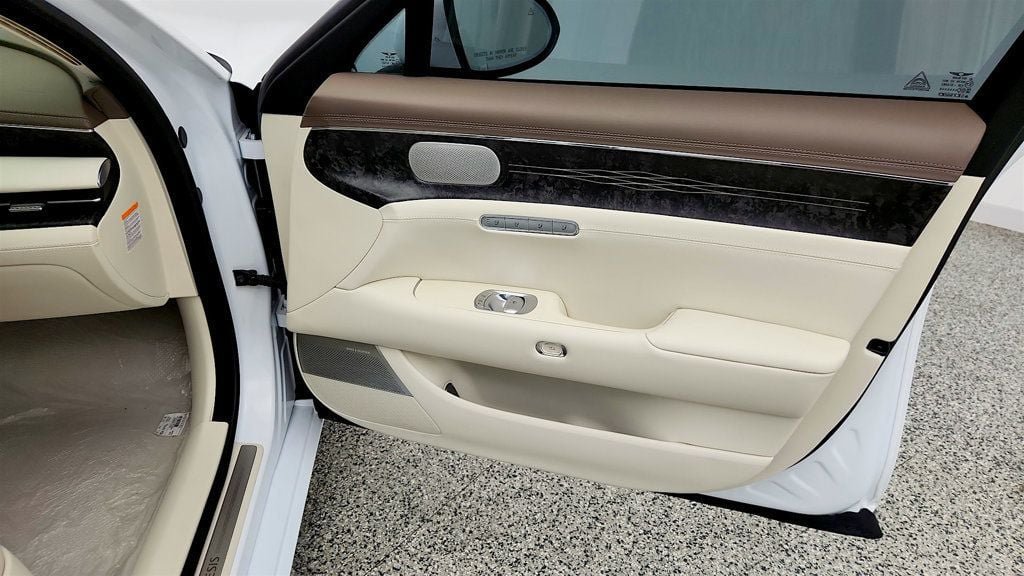 Used 2025 Genesis G90 3.5T AWD/4WD image 27