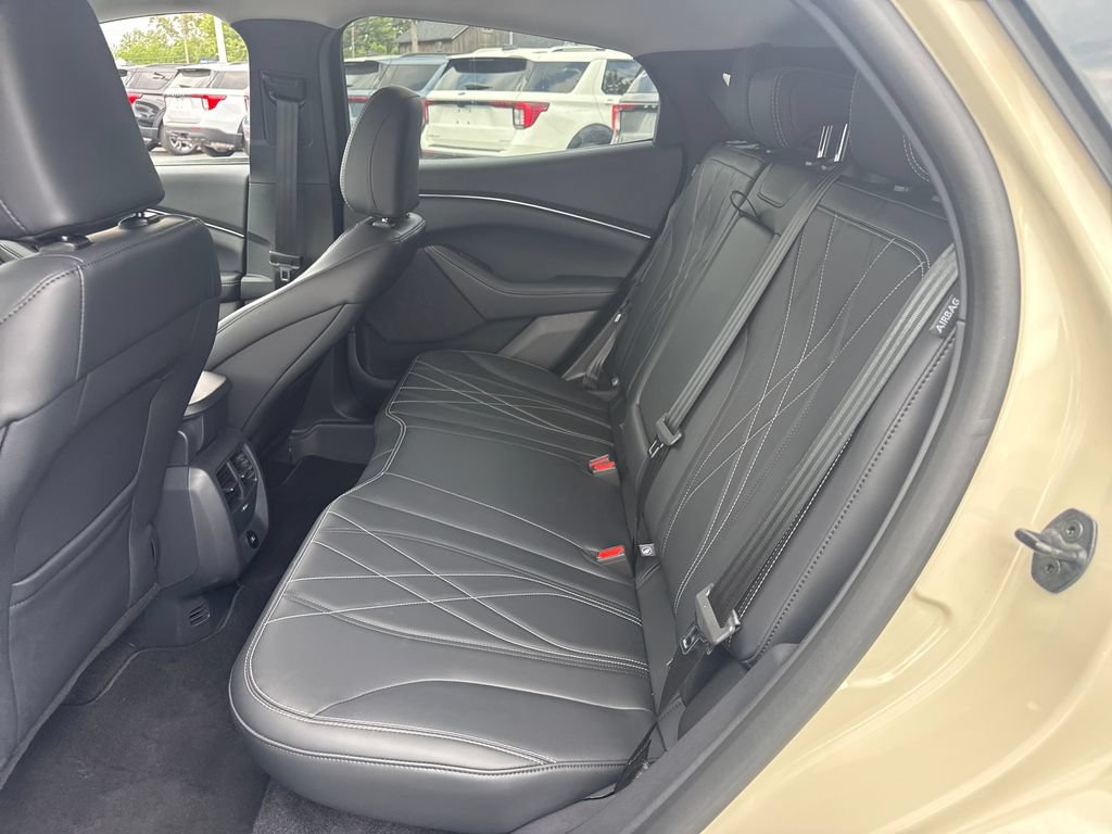 Used 2025 Ford Mustang Mach-E Select AWD/4WD image 15