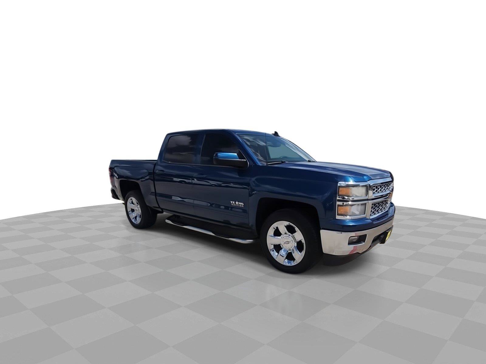 Used 2015 Chevrolet Silverado 1500 LT w/ Texas Edition, 1LT Trim RWD image 2