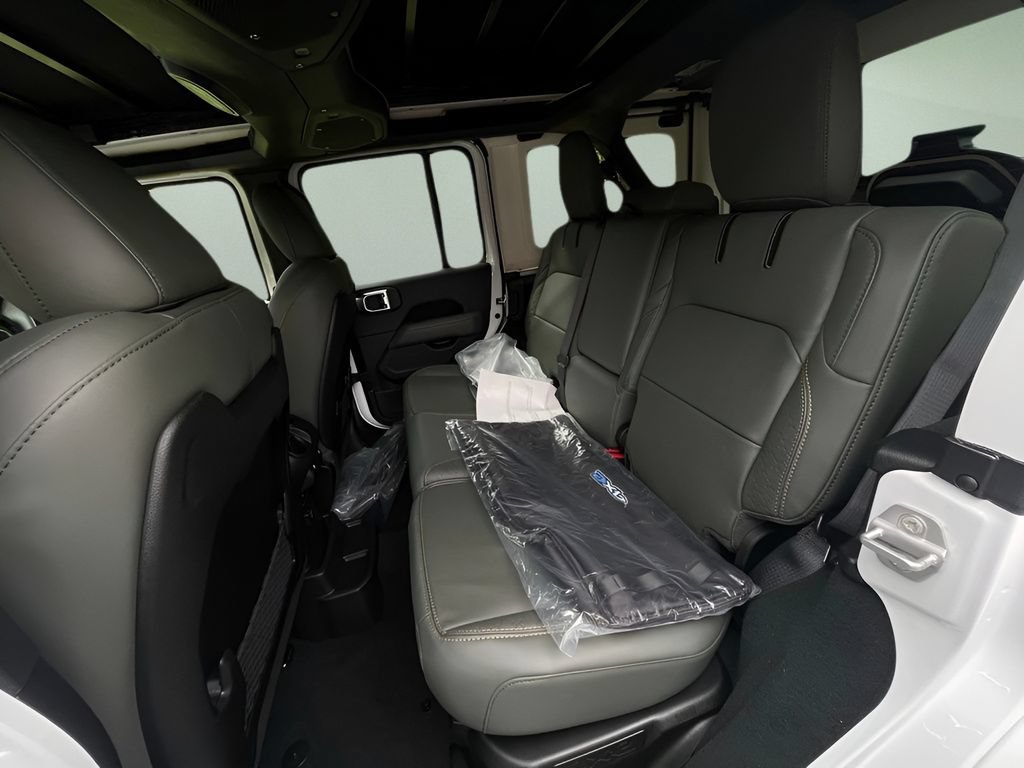 New 2024 Jeep Wrangler High Altitude AWD/4WD image 2