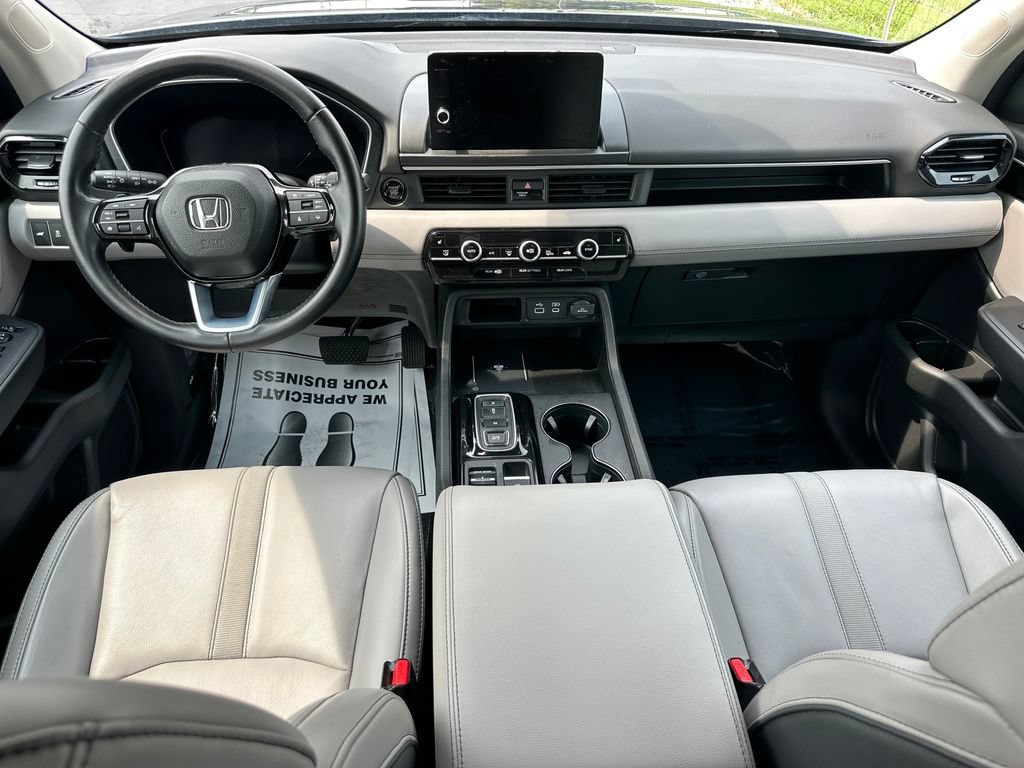Used 2024 Honda Pilot EX-L image 16