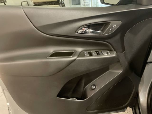 Used 2023 Chevrolet Equinox LT image 10