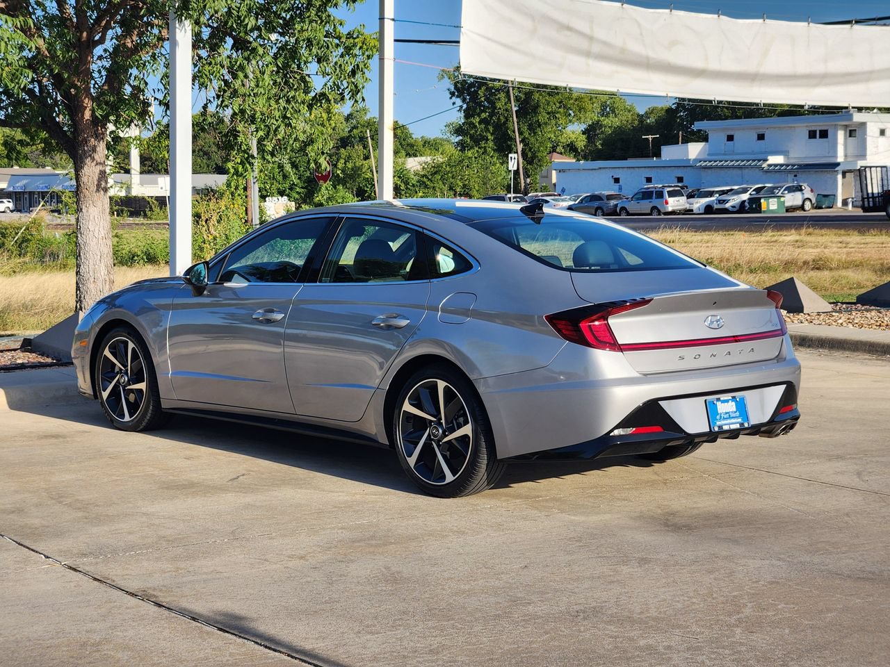 Used 2023 Hyundai Sonata SEL Plus w/ Preferred Accessory Package FWD image 7