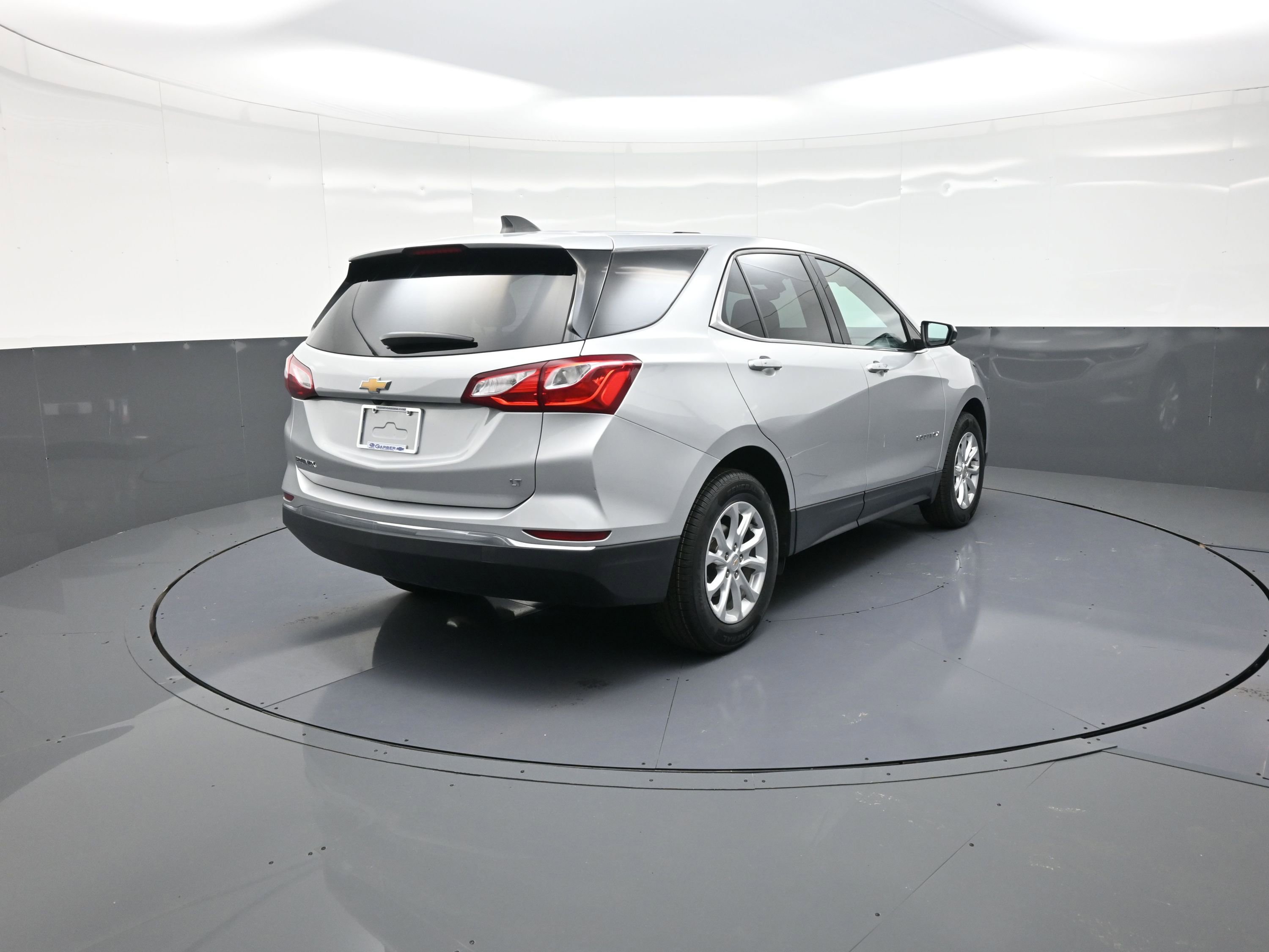 Used 2019 Chevrolet Equinox LT image 3