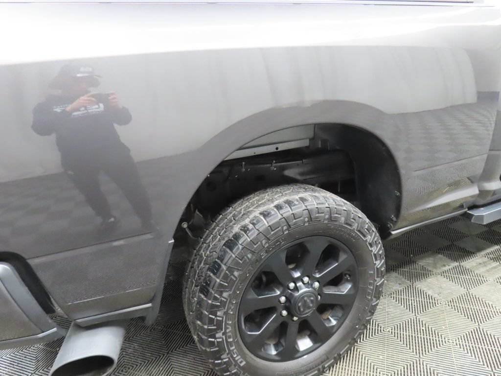 Used 2024 RAM 2500 Big Horn w/ Night Edition AWD/4WD image 28