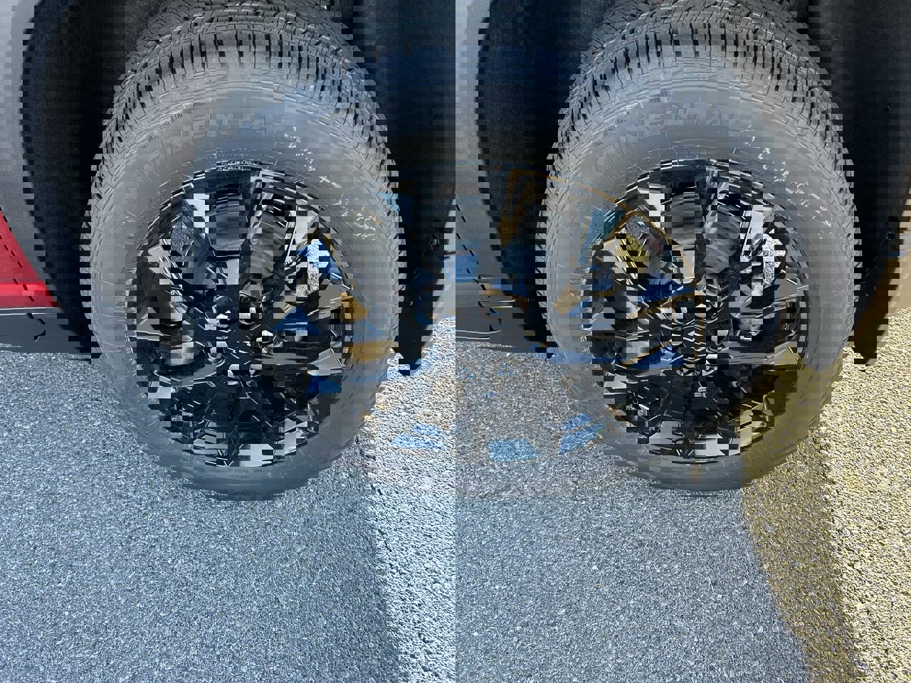 New 2026 Chevrolet Traverse LT w/ Midnight/Sport Edition image 9