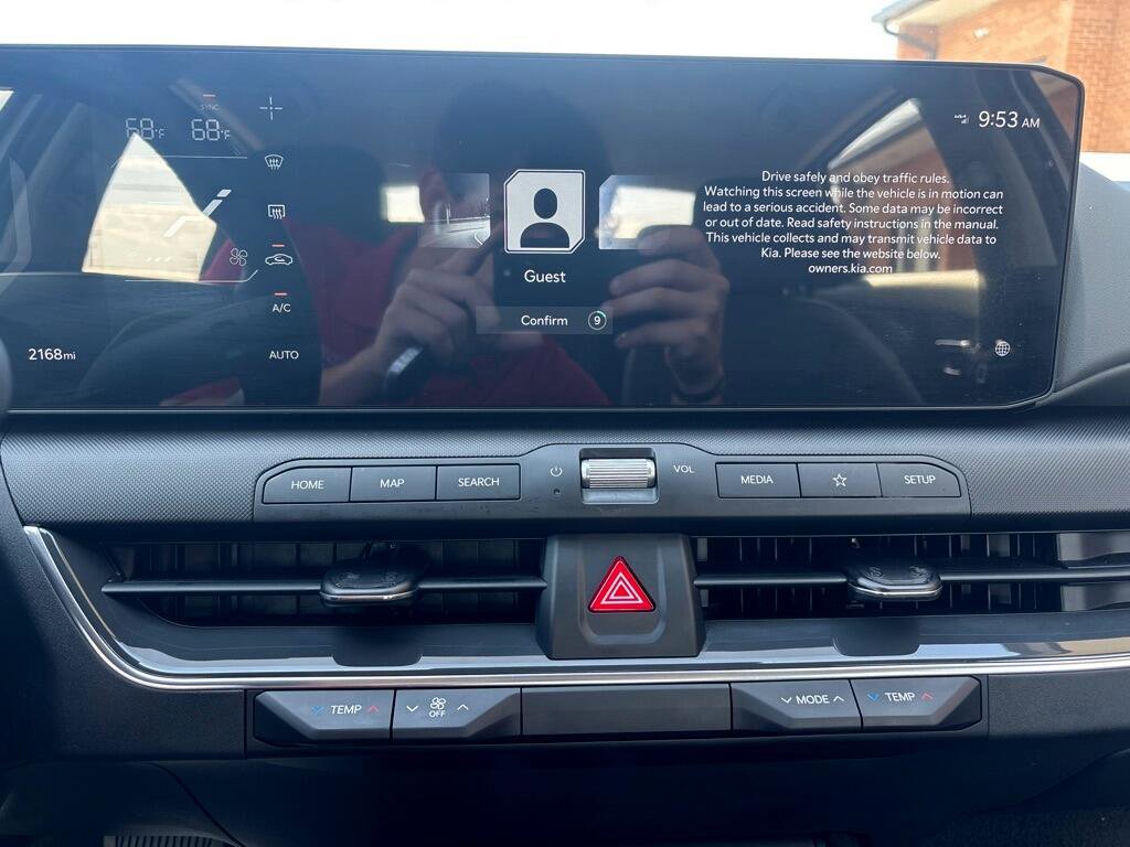 Used 2025 Kia K4 EX image 20