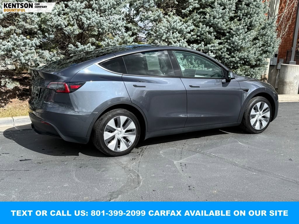 Used 2023 Tesla Model Y Long Range image 10