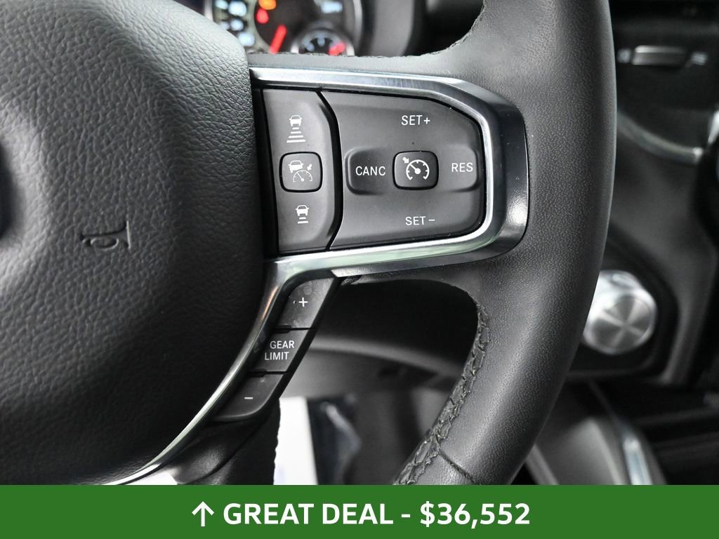 Used 2025 RAM 1500 Laramie AWD/4WD image 37