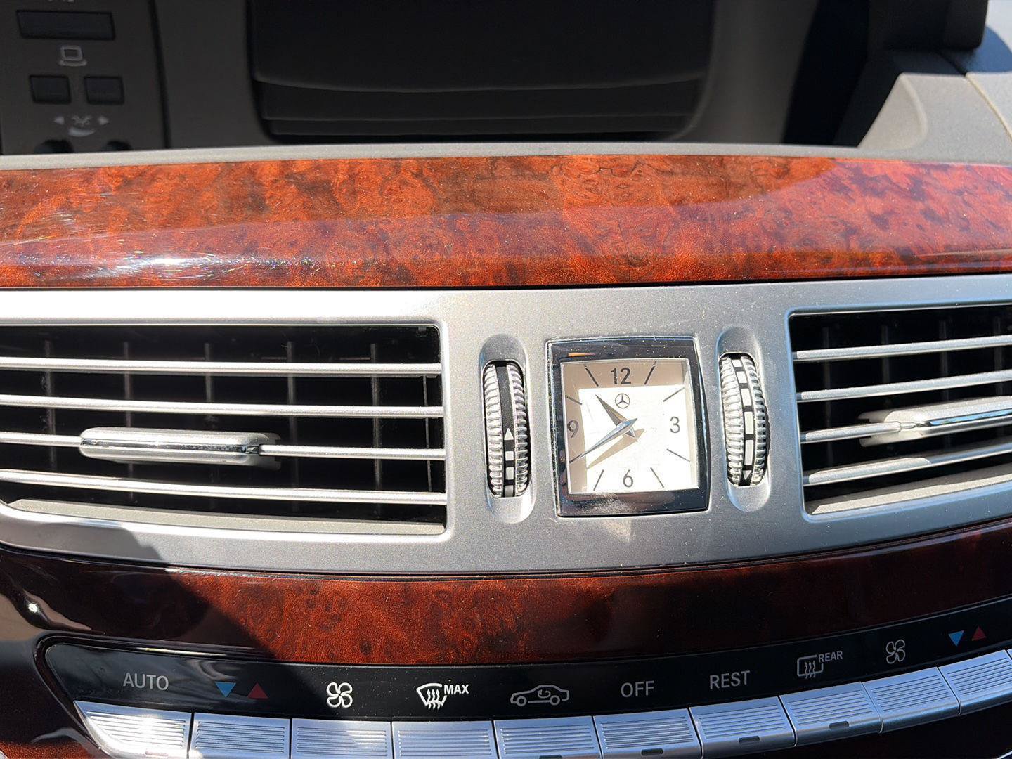 Used 2009 Mercedes-Benz S 550 4MATIC image 22