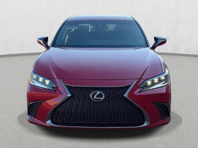 Certified 2025 Lexus ES 300h F Sport w/ Accessory Package (Z1) image 2