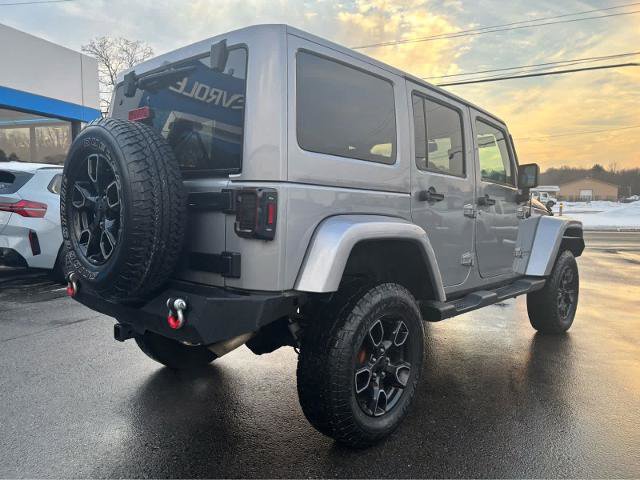 Used 2018 Jeep Wrangler Unlimited Sahara image 10