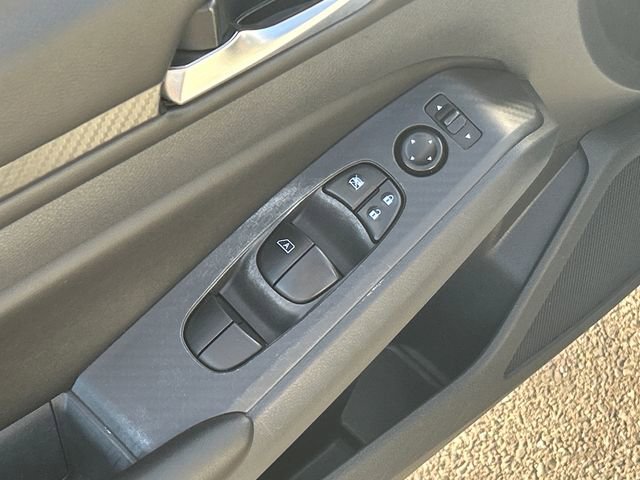 Used 2022 Nissan Altima 2.5 S image 12