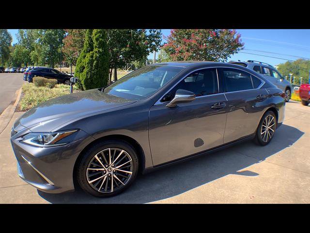 Certified 2023 Lexus ES 350 w/ Premium Package FWD image 4