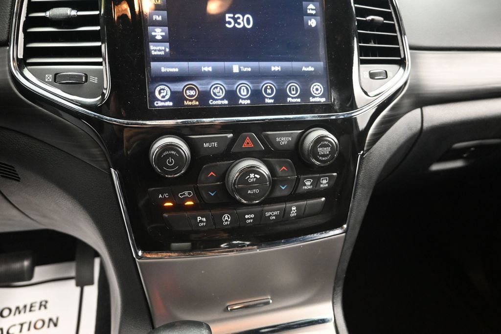 Used 2021 Jeep Grand Cherokee Laredo X RWD image 14