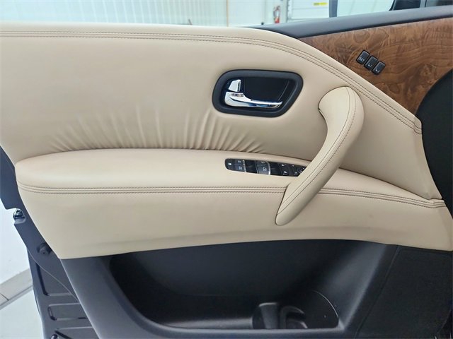 Used 2024 Nissan Armada SL w/ Captain's Chairs Package image 35