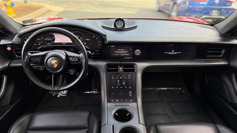 Used 2022 Porsche Taycan GTS image 22