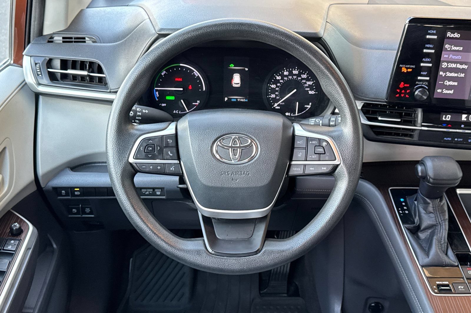 Used 2021 Toyota Sienna LE AWD/4WD image 15